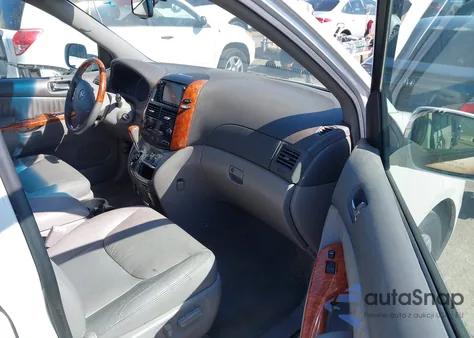 2007 Toyota Sienna Xle Limited z USA, uszkodzony, nr VIN 5TDZK22C17S097267